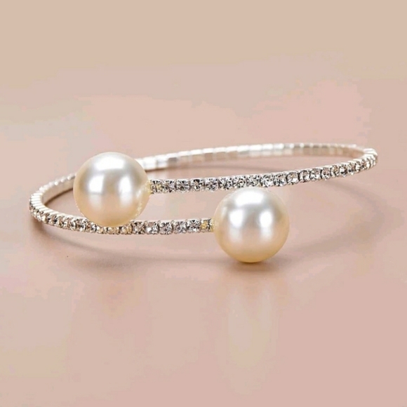 Silver Faux Pearl Rhinestone Bracelet - Picture 2 of 5